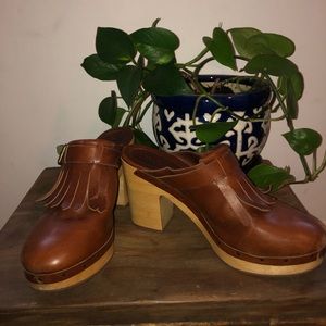 Madewell Cognac Leather Clog